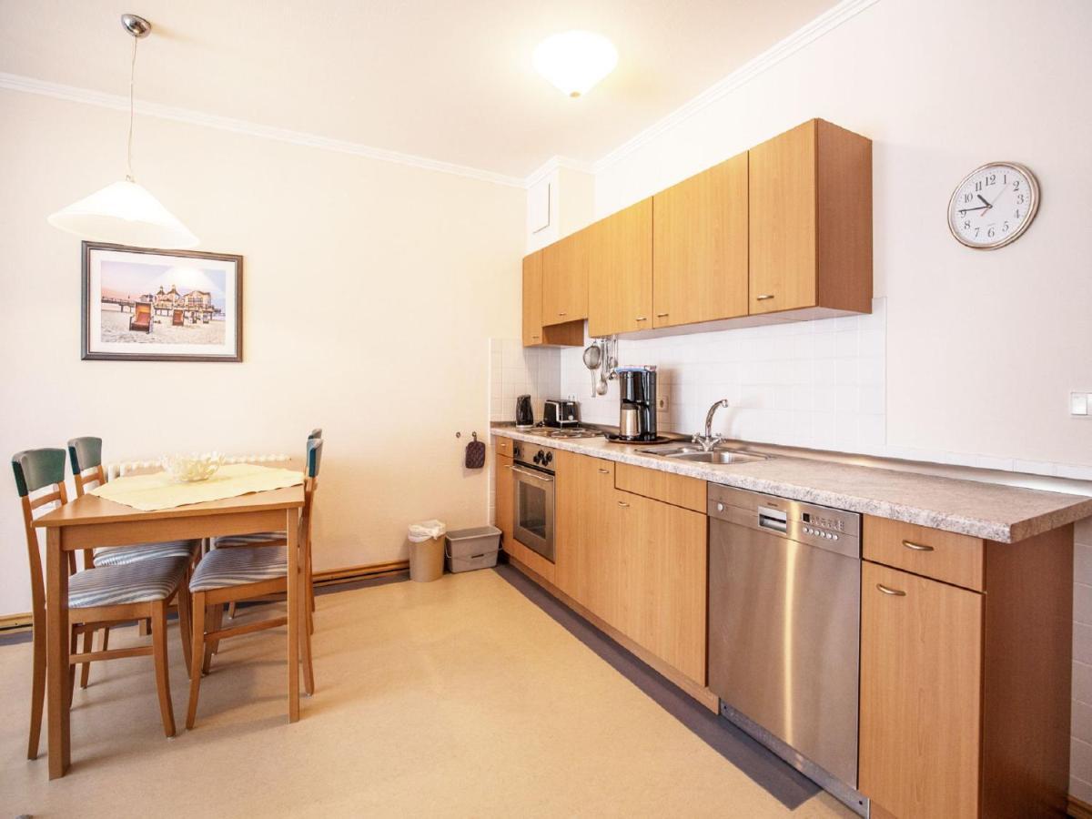 Komfort Mit 1 Schlafzimmer Und Balkon Im Obergeschoss 179 *